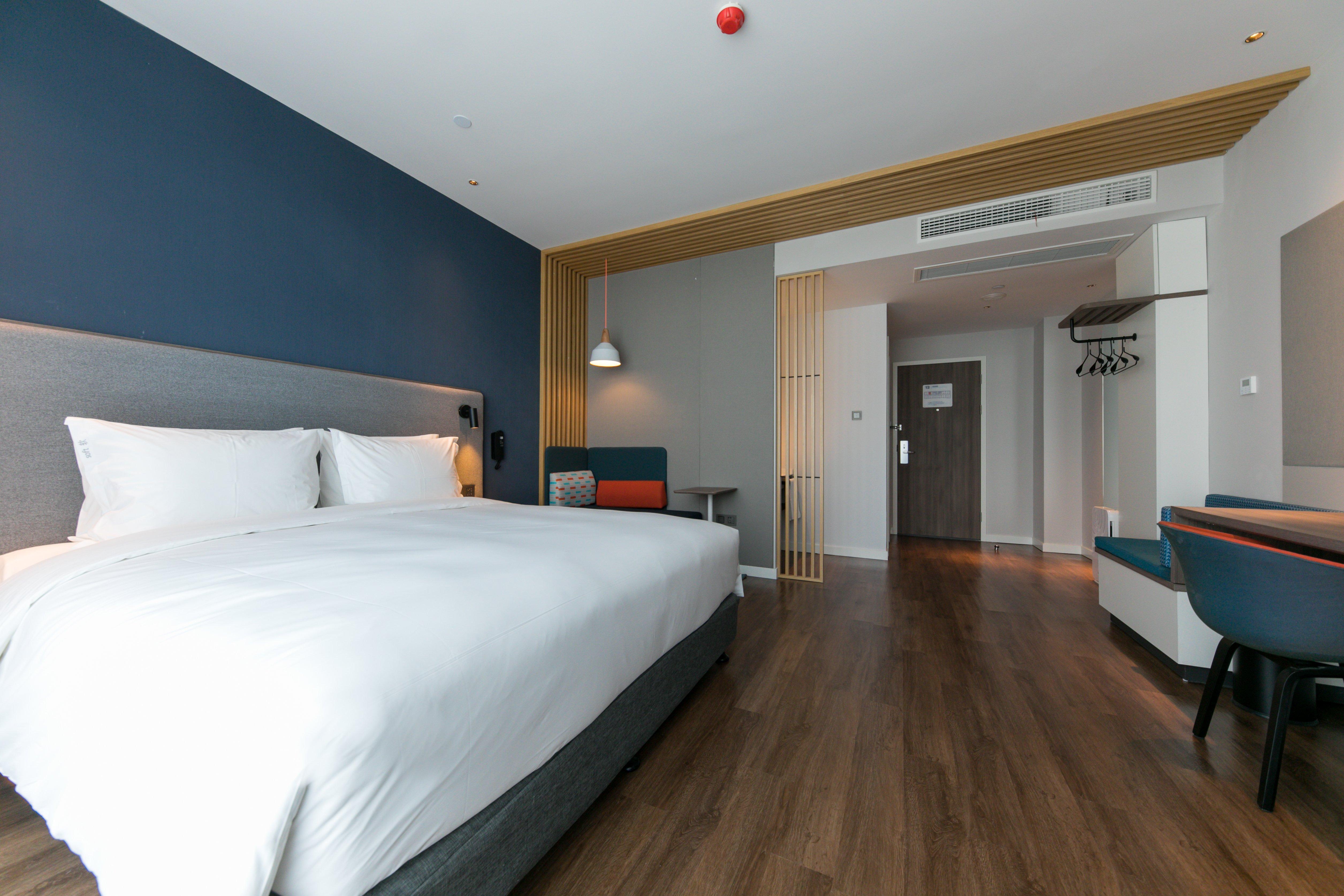 Holiday Inn Express Shanghai Tangzhen By Ihg - 20 Mins To Disney Land Eksteriør billede