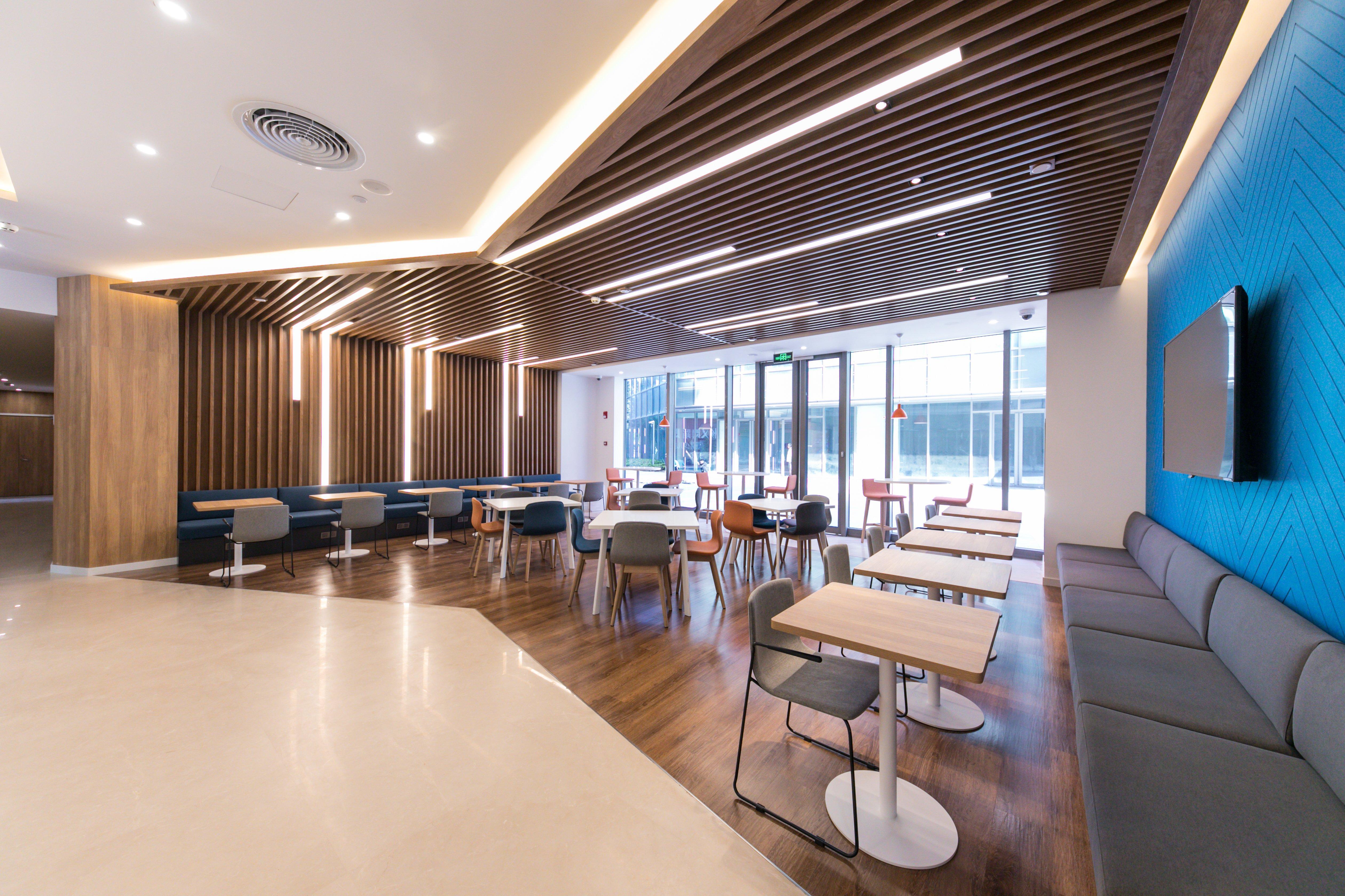Holiday Inn Express Shanghai Tangzhen By Ihg - 20 Mins To Disney Land Eksteriør billede