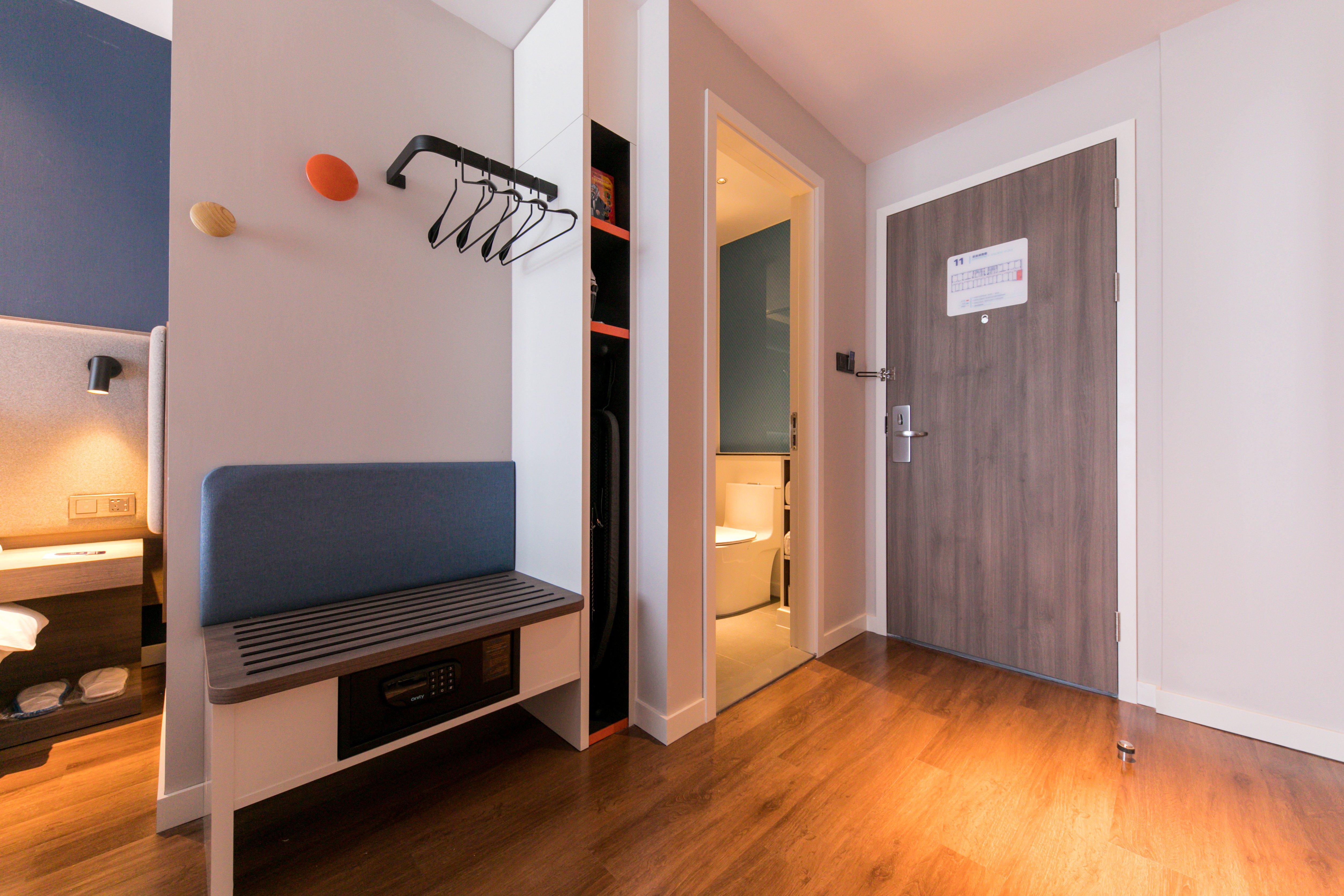 Holiday Inn Express Shanghai Tangzhen By Ihg - 20 Mins To Disney Land Eksteriør billede